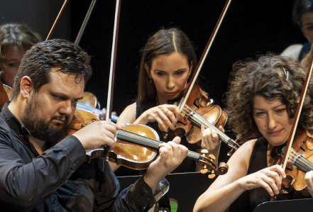 MÚSICA AL MONESTIR: Formación de Cámara de la Orquestra de la Comunitat Valenciana